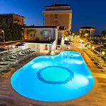 Albatros Hotel