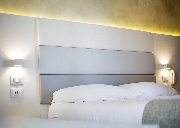 Albatros Hotel 3*