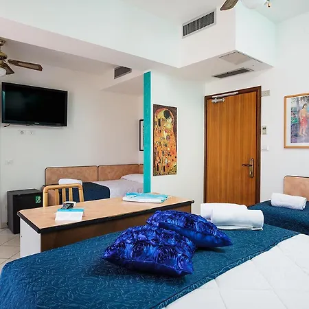 Hotell Albatros 3*
