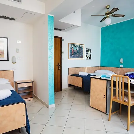 Hotell Albatros 3*