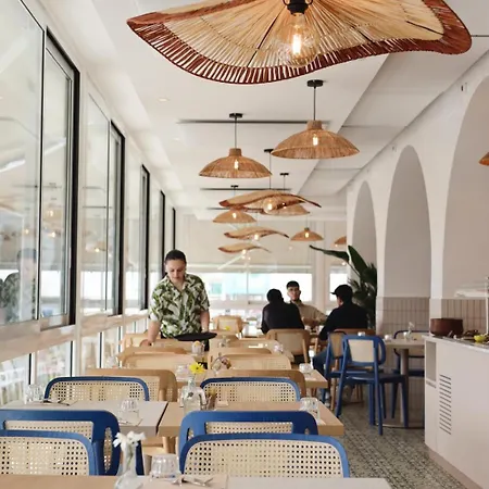 Albatros Hotell