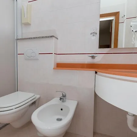 Albatros Otel