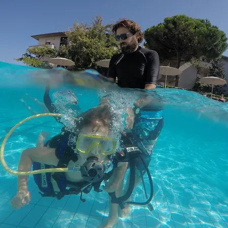 Albatros 3* 리미니