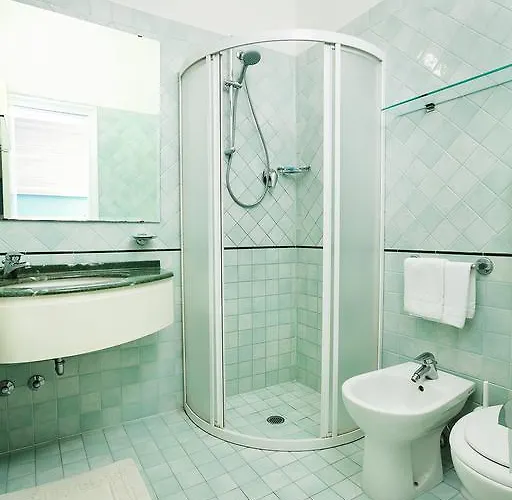 Albatros 3* Римини